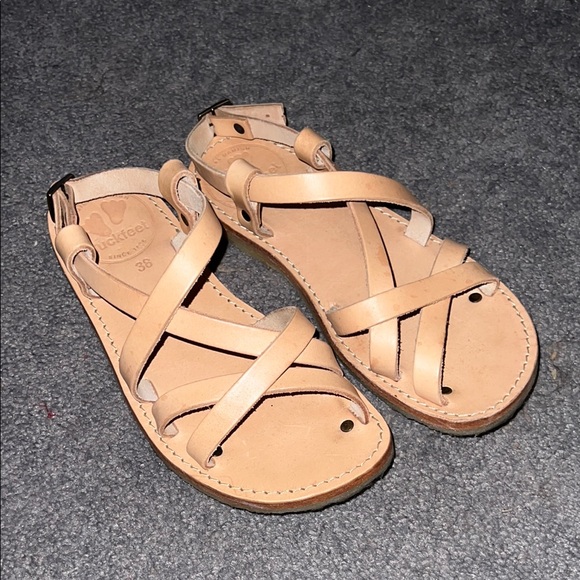 Duckfeet Tan Leather Sandals - Picture 1 of 8